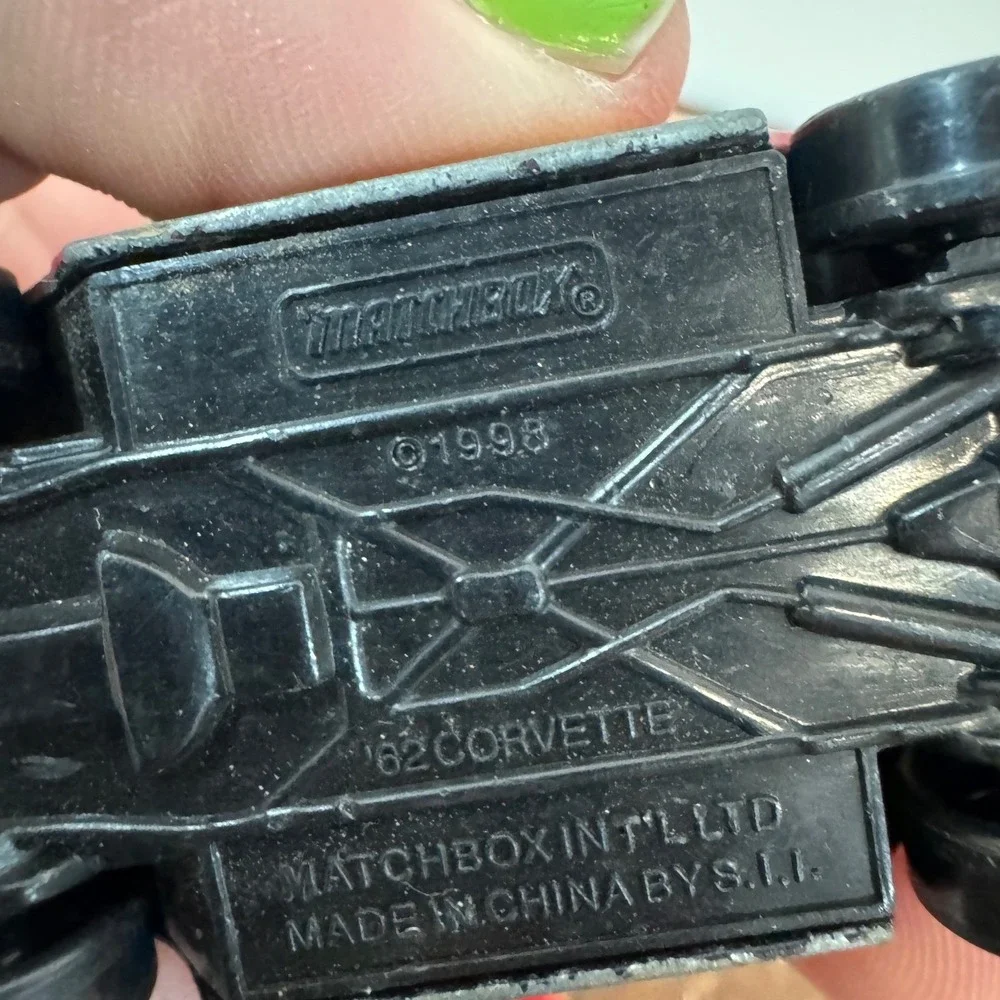 Matchbox 1998 62 Corvette Diecast Car Black Red White‎ Taco Bell Vintage Toy